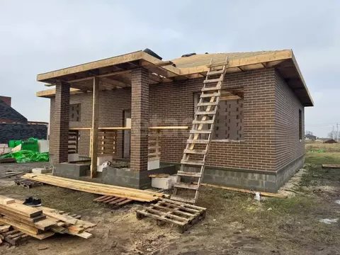 Дом в Белгородская область, Белгородский район, Беломестненское с/пос, ...