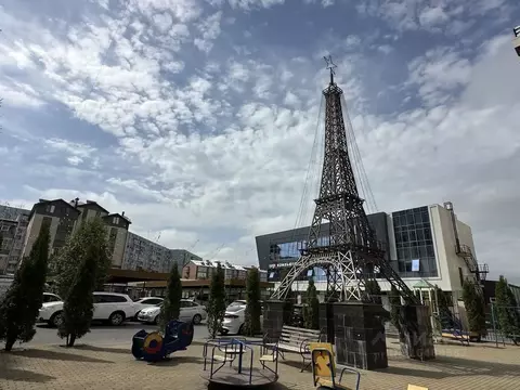 2-к кв. Северная Осетия, Владикавказ ул. Астана Кесаева, 46Б (70.0 м)