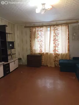 3-комнатная квартира: Первоуральск, улица Свердлова, 5 (65.4 м)