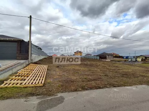 Участок в Белгородская область, Старый Оскол ул. Андреевская, 21 (15.0 ...