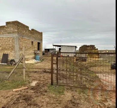 Дом в Крым, Сакский район, с. Молочное ул. Конрадская, 30 (120 м)