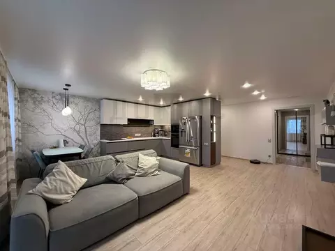 4-к кв. Свердловская область, Екатеринбург Пионерский жилрайон, пер. ...