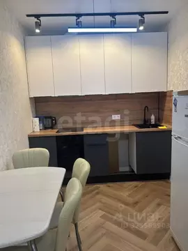 1-к кв. Тюменская область, Тюмень Новгородская ул., 20 (40.0 м)