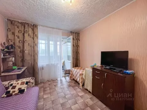 Комната Псковская область, Псков Сиреневый бул., 1 (12.3 м)