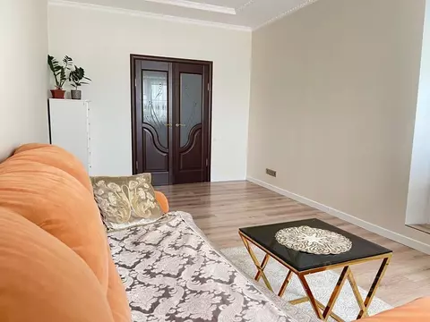 2-к кв. Астраханская область, Астрахань Белгородская ул., 1к4 (69.3 м)