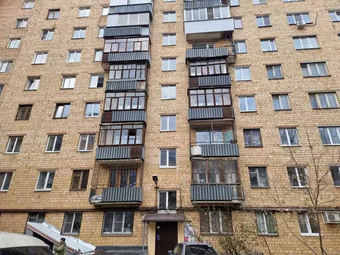 1-к кв. Свердловская область, Екатеринбург ул. Боровая, 24 (32.0 м)