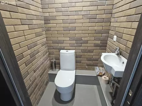 Помещение свободного назначения (401.6 м)