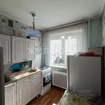 4-к кв. Кемеровская область, Кемерово Институтская ул., 4 (64.0 м)