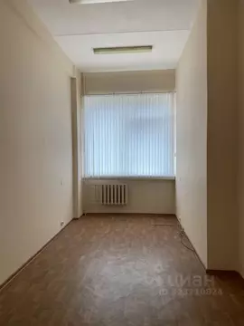 Помещение свободного назначения в Санкт-Петербург пос. Тярлево,  (16 ...