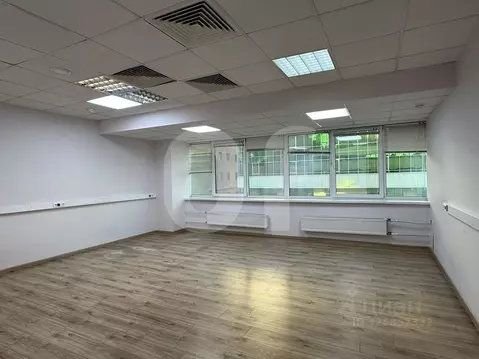 Офис в Москва 1-й Дербеневский пер., 5 (442 м)