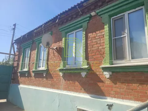 Дом в Ростовская область, Красный Сулин Краснопартизанская ул. (80 м)