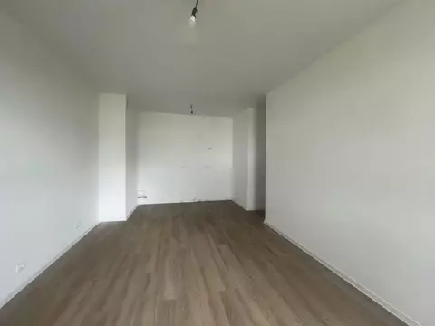 Продается 3-комнатная квартира