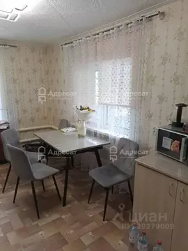 Дом в Волгоградская область, Волгоград ул. Елены Колесовой (70 м)