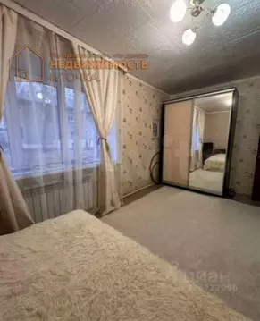 3-к кв. Башкортостан, Дюртюлинский район, Такарликовский сельсовет, с. ...