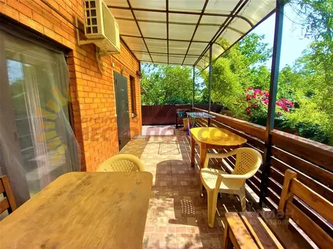 Дом в Краснодарский край, Ейский район, Кухаривское с/пос, с. ...