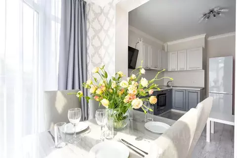 2-к кв. Краснодарский край, Сочи ул. Яна Фабрициуса, 7 (76.0 м)