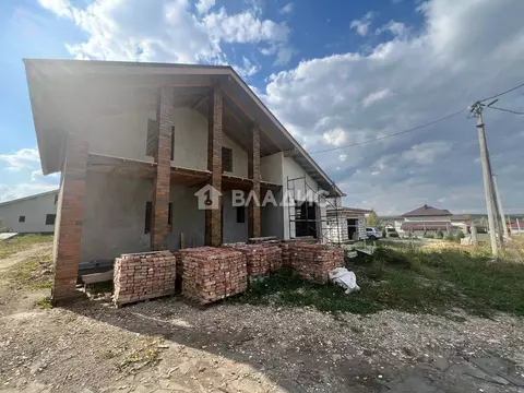 Дом в Пензенская область, Пензенский район, Мичуринский сельсовет, ...