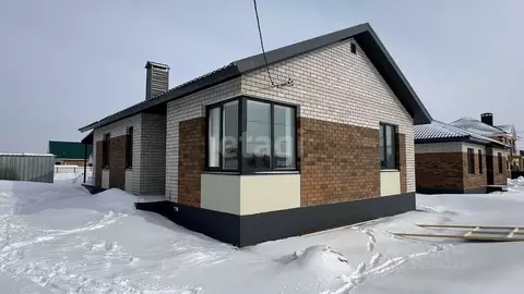 Дом в Башкортостан, Уфимский район, Русско-Юрмашский сельсовет, д. ...