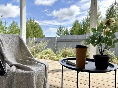 Дом в Иркутская область, Иркутский муниципальный округ, с. ...