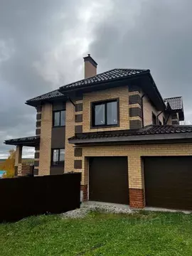 Коттедж в Свердловская область, Дегтярск Верхняя ул., 4 (337 м)