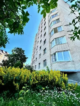 Продается 3-комнатная квартира