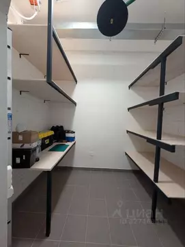 Гараж в Москва бул. Братьев Весниных, 1 (6 м)