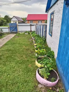 Дом в Омская область, Горьковский район, с. Октябрьское ул. Романенко ...