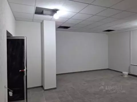 Помещение свободного назначения в Татарстан, Казань Гвардейская ул., ...