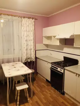 3-к кв. Московская область, Красногорск ул. Имени Зверева, 6 (80.0 м)