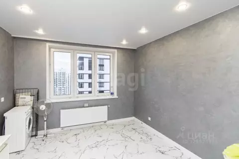 Студия Тюменская область, Тюмень Новгородская ул., 9Б (22.1 м)