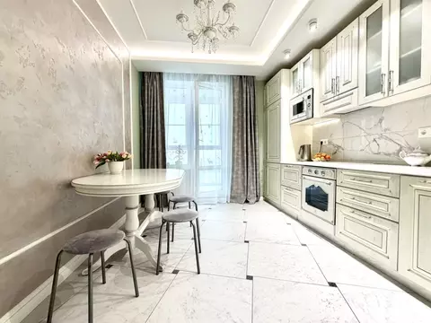 2-к кв. Московская область, Красногорск бул. Космонавтов, 13 (71.9 м)