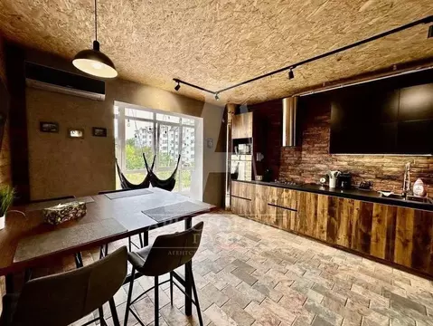 2-к кв. Ставропольский край, Пятигорск ул. Адмиральского, 1А (70.0 м)