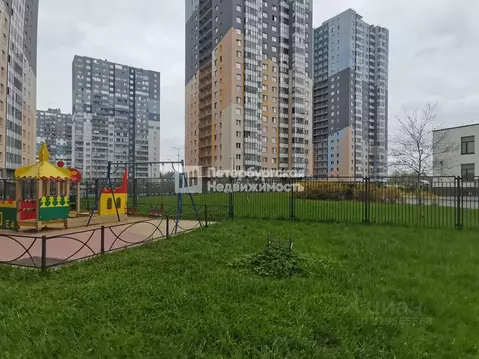 2-к кв. Санкт-Петербург ул. Корнея Чуковского, 3к4 (57.0 м)