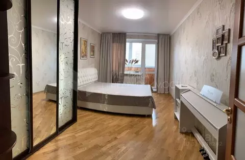 5-к кв. Тюменская область, Тюмень 6-й мкр, ул. Валерии Гнаровской, 5 ...