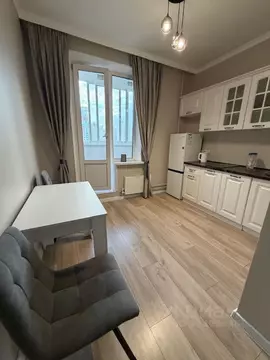 2-к кв. Ростовская область, Ростов-на-Дону ул. Жданова, 11 (50.0 м)