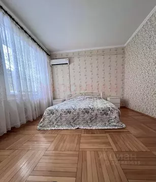 2-к кв. Ростовская область, Новочеркасск Славянский пер. (85.0 м)