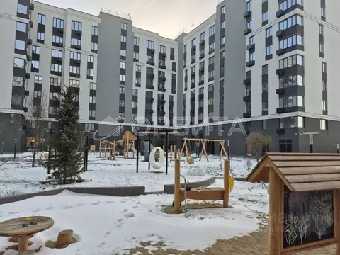 2-к кв. Тюменская область, Тюмень ул. Братьев Бондаревых, 1 (67.5 м)