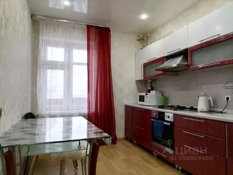 3-к кв. Ямало-Ненецкий АО, Новый Уренгой Сибирская ул., 17Б (70.0 м)