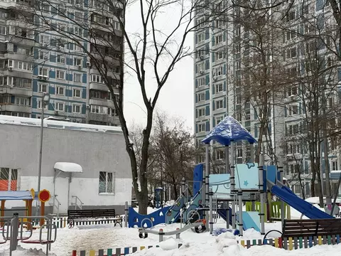 Продается 3-комнатная квартира