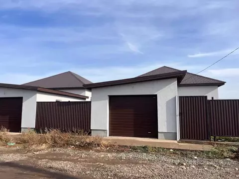 Дом в Оренбургская область, Оренбургский район, Южноуральский ...