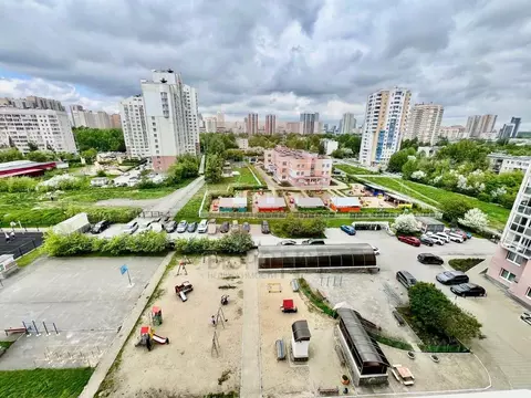 Гараж в Свердловская область, Екатеринбург ул. Юлиуса Фучика, 5 (63 м)