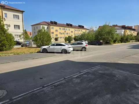 3-комнатная квартира: Таганрог, 1-й Новый переулок, 26Р (75.2 м)