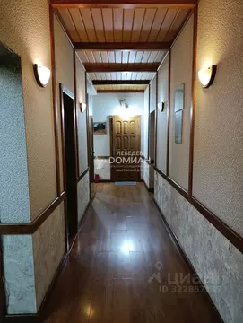 4-к кв. Ростовская область, Новочеркасск ул. Свободы (98.0 м)