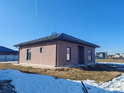 Дом, 105 м