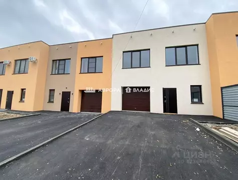 Таунхаус в Челябинская область, Магнитогорск ул. Новая, 37/1 (150 м)
