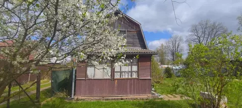 Дом в Калужская область, Жуковский муниципальный округ, Истье с/пос, ...