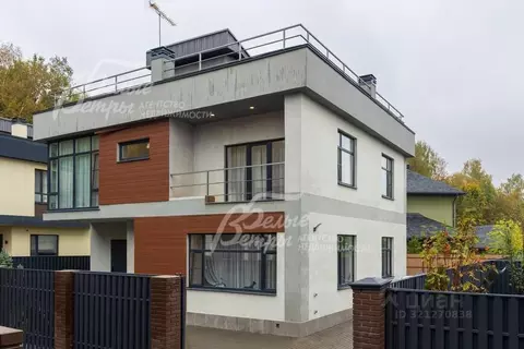 Дом в Москва Синергия кп,  (220 м)