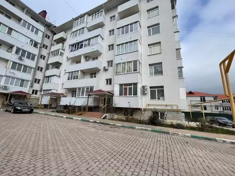 2-к кв. Крым, Феодосия ул. Габрусева, 13 (55.0 м)