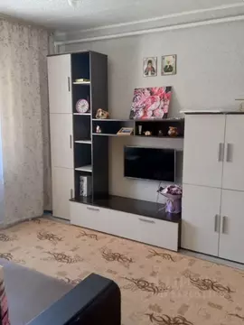 2-к кв. Омская область, Омск Береговой мкр, ул. Косенкова, 19 (51.6 м)