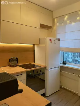 3-комнатная квартира: Санкт-Петербург, Долгоозёрная улица, 9 (57.5 м)